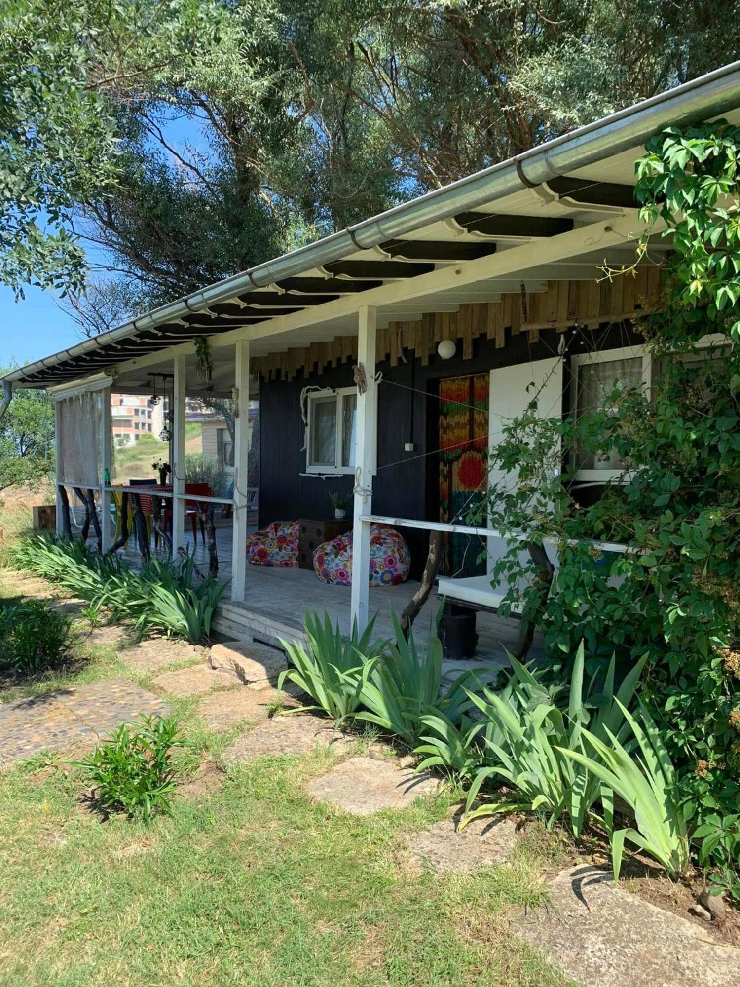 לוזנטס Bungalow "Pod Varbata" מראה חיצוני תמונה